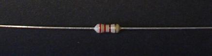 Photograph of a 220 Ohm resistor